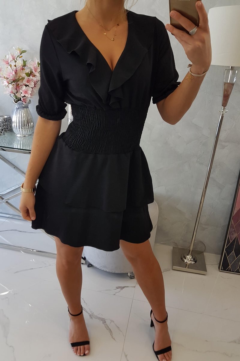 Čierne moderné letné šaty s nariasením TIRA