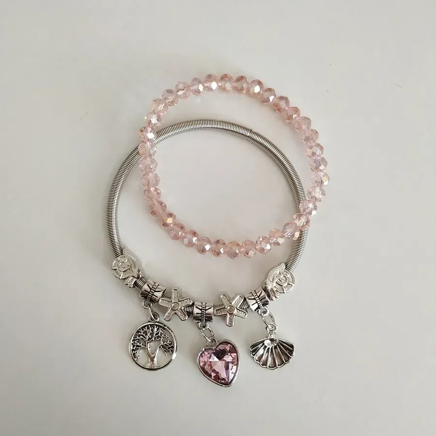 Set dvoch dámskych náramkov s príveskami Silver Heart rose
