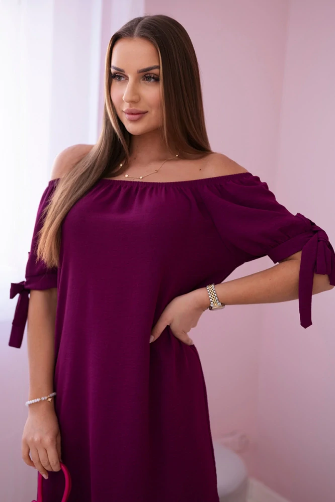 Letné šaty s odhalenými ramenami ARABELA Plum