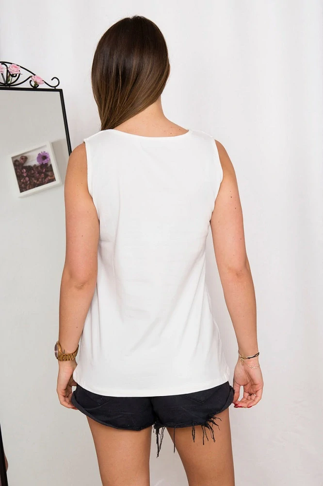 Moderný smotanový top VARY