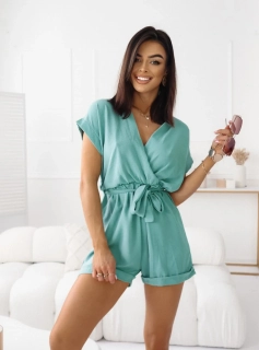 Krátky letný overal s viazaním Candy matcha tea